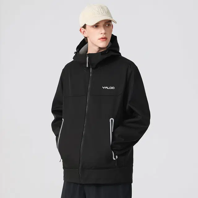 雅鹿  美版机能登山徒步透气保暖宽松  防水防风防雨冲锋衣 男女同款