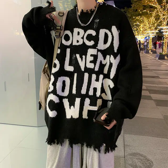 雅鹿 美式高街复古破洞满印字母宽松落肩套头慵懒风休闲圆领长袖毛衣 男女同款