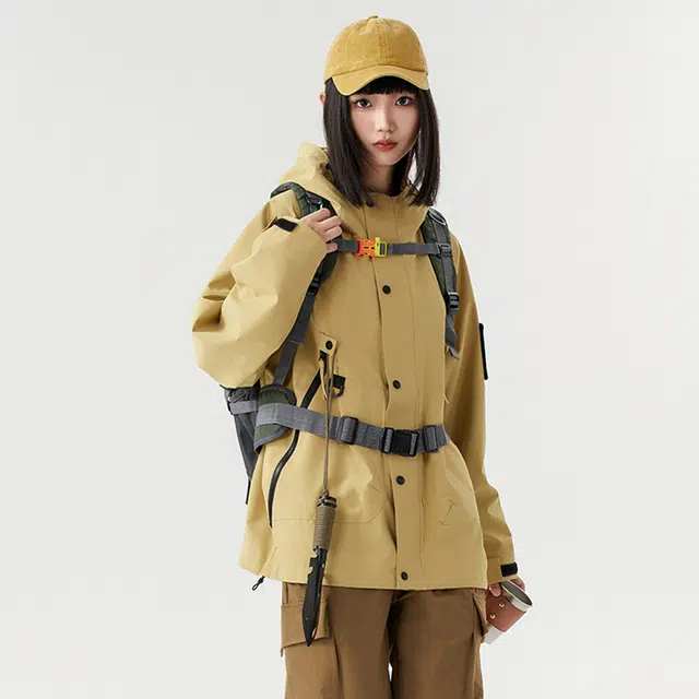 雅鹿  美式高街户外山系机能风多拉链舒适休闲宽松百搭长袖连帽可拆卸抓绒内胆三合一  防水防风耐磨冲锋衣 男女同款 黑色