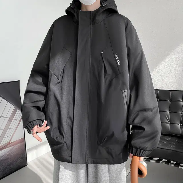 雅鹿  基础款纯色山系户外休闲运动百搭旅游登山服连帽宽松保暖  防水防风冲锋衣 男女同款 黑色