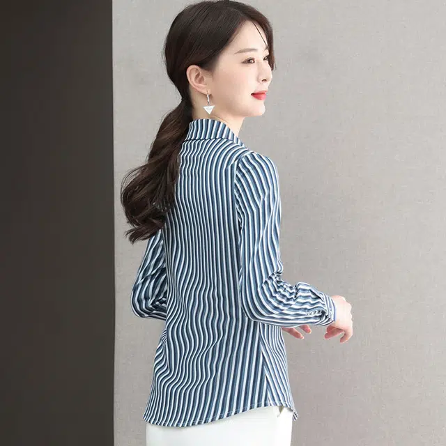 缪斯的诱惑 简约时尚条纹翻领设计轻便透气柔软亲肤柔顺轻盈舒适日常商务休闲便装气质优雅百搭精致上衣衬衫 女款