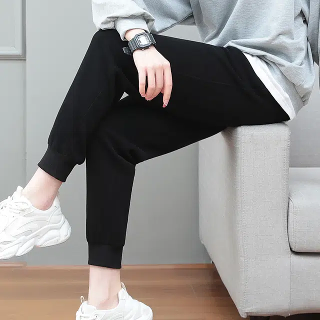 缪斯的诱惑 户外跑步日常基础款简约优雅纯色柔软舒适多功能百搭时尚松紧抽绳宽松束脚卫裤显瘦显高针织运动裤休闲裤 女款
