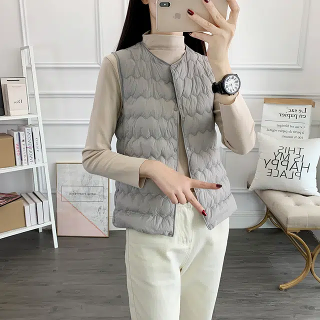 缪斯的诱惑 美式潮流高街纯色基础款圆领简约时尚休闲通勤百搭舒适单排扣户外内搭打底马甲 女款