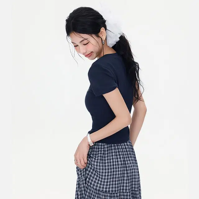FOREVER 21 V T