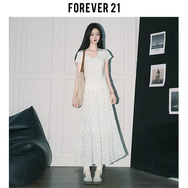FOREVER 21 A