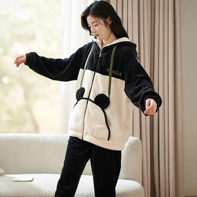 小情歌 家居服睡衣 珊瑚绒保暖睡衣女秋冬家居服女冬季大码长袖长裤女士连帽家居套装 女款 黑白拼接