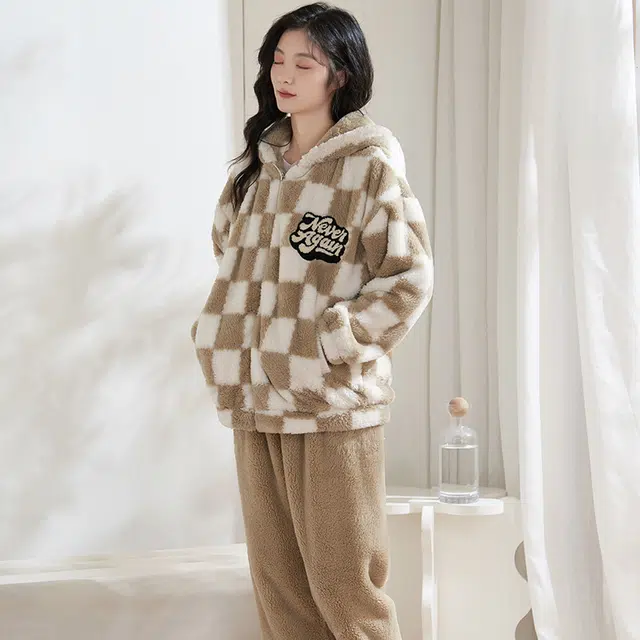 小情歌 家居服睡衣 珊瑚绒保暖睡衣女秋冬家居服女冬季大码长袖长裤女士连帽家居套装 女款 黄白格