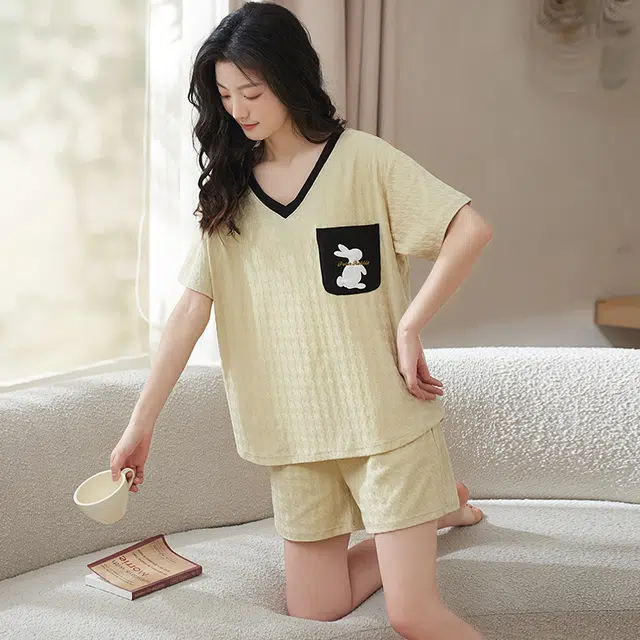 小情歌 家居服睡衣 短袖短裤睡衣女夏季家居服女夏款纯棉家居套装 千鸟格压纹兔子刺绣图案口袋设计 女款 米白色