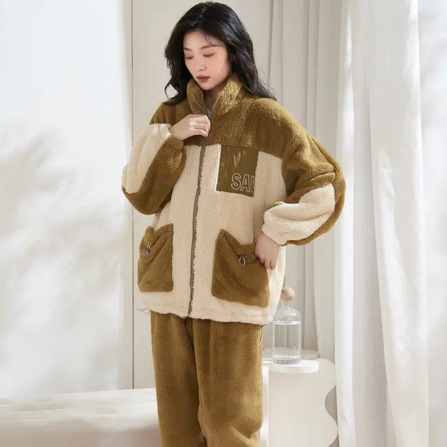 小情歌 家居服睡衣 珊瑚绒保暖睡衣女秋冬家居服女冬季高领长袖长裤女士家居套装 女款 亚麻色