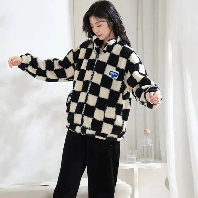 小情歌 家居服睡衣 珊瑚绒保暖睡衣女秋冬家居服女冬季大码长袖长裤女士连帽家居套装 女款 黑白格子