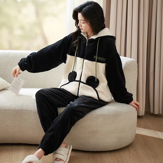 小情歌 家居服睡衣 珊瑚绒保暖睡衣女秋冬家居服女冬季大码长袖长裤女士连帽家居套装 女款 黑白拼接