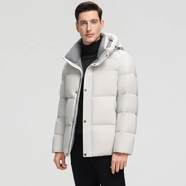 鸭鸭 泡芙系列 高充绒时尚韩版休闲百搭短款连帽冬季外套户外运动防风保暖加厚面包羽绒服 男女同款