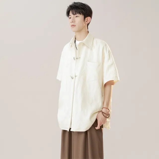 范比欧 新中式蝴蝶花纹理宽松尖领短袖衬衫 男女同款
