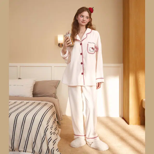 GUKOO x Sanrio Hellokitty