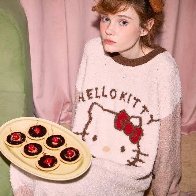 GUKOO x Hello Kitty