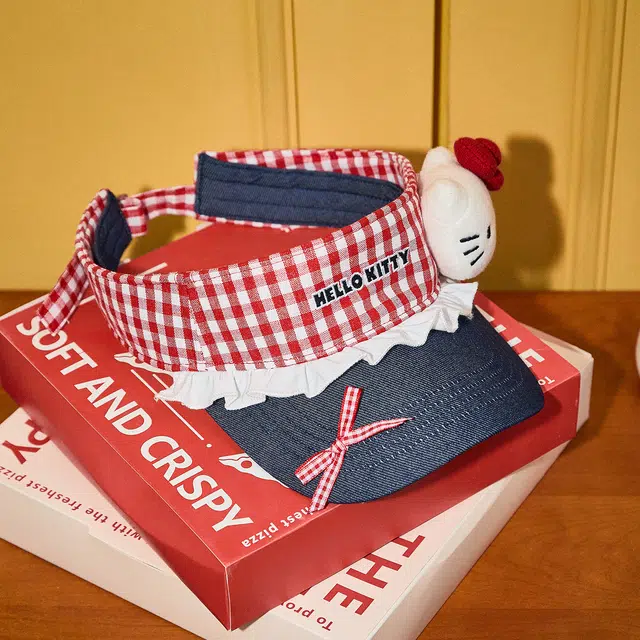 GUKOOxHello Kitty
