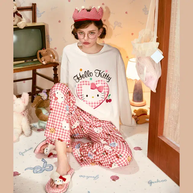 GUKOO x Hello Kitty