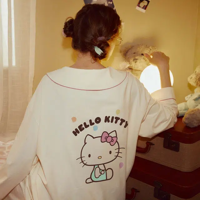 GUKOO x Hello Kitty
