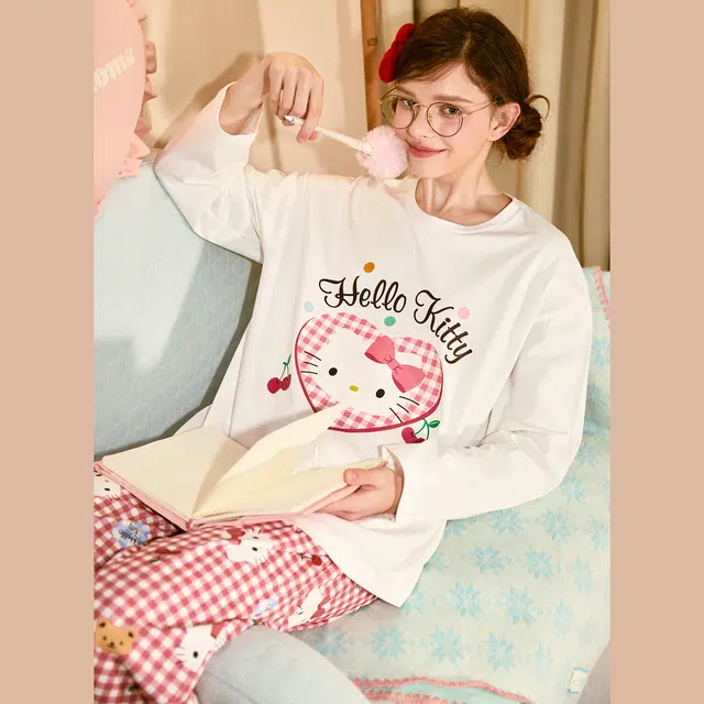 GUKOO x Hello Kitty