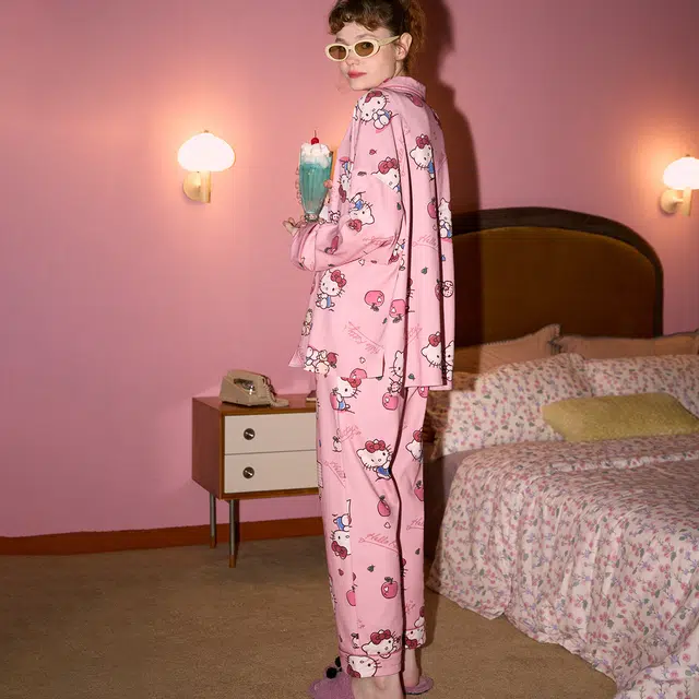 GUKOO x Hellokitty