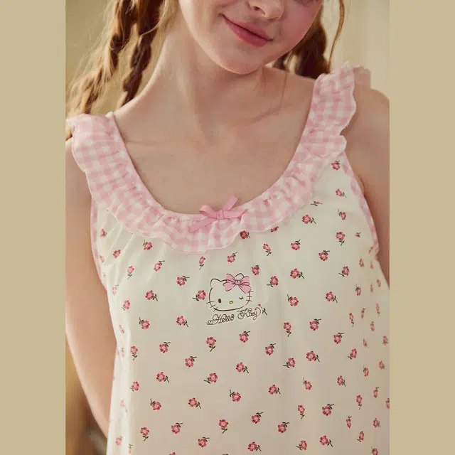 GUKOO x Hello Kitty