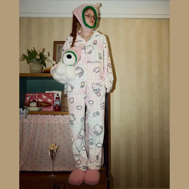GUKOO x HelloKitty