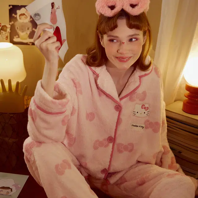 GUKOO x HelloKitty