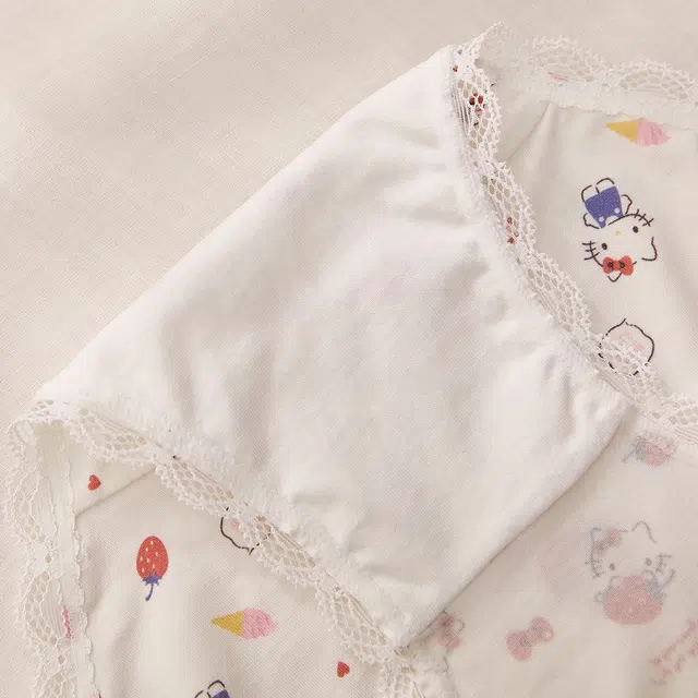 GUKOO x Hello Kitty 3