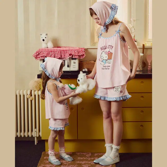 GUKOO x Hello Kitty