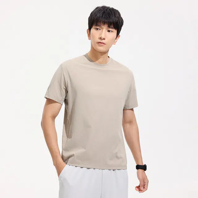 PIERRE CARDIN T