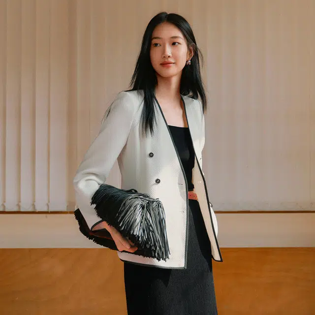 玖姿安娜蔻 极简优雅小香风撞色通勤百搭西装 女款 米白