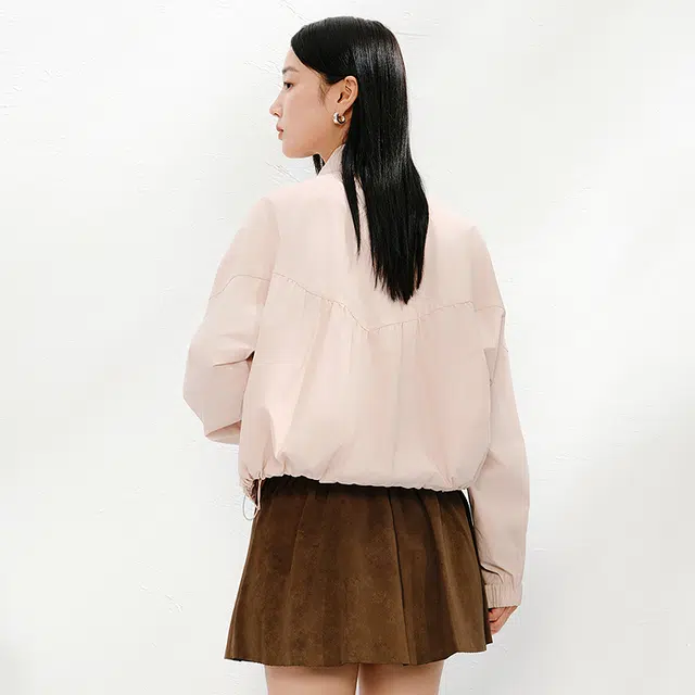 玖姿安娜蔻 美式休闲户外工装立领合身长袖风衣 女款