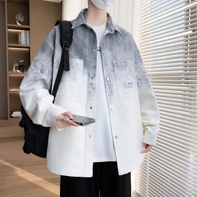 寻星记 美式渐变潮牌青少年宽松痞帅长袖翻领日常通勤款牛仔外套 男女同款