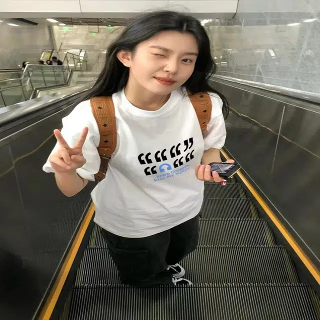 CHANGE SHE oversize T