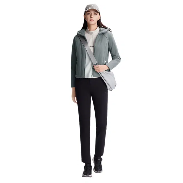 DESCENTE WomenS Ski Style