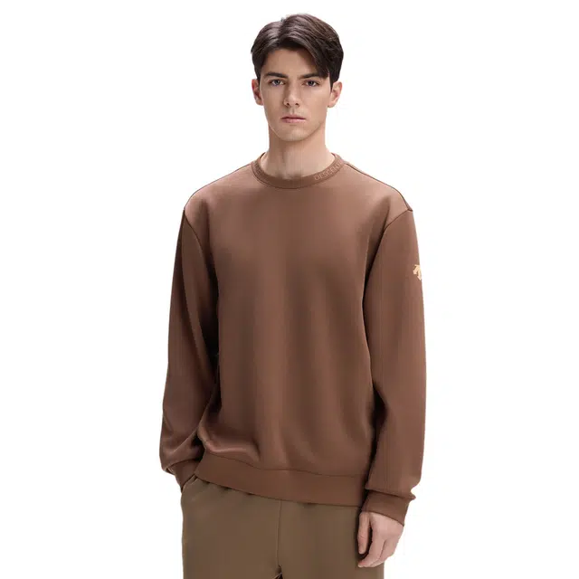 DESCENTE ESSENTIAL logo