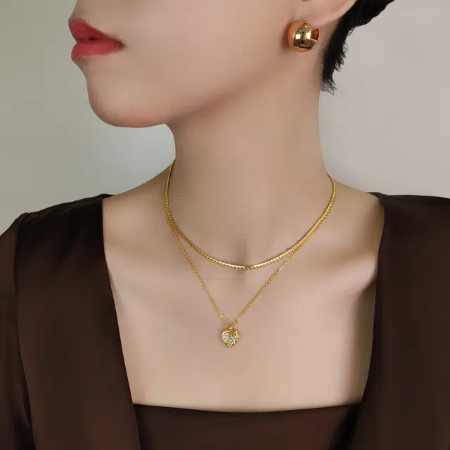 INS 925