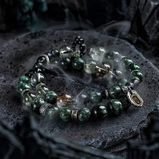 GUXI Dark World
