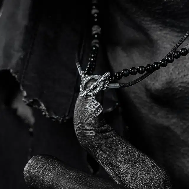 GUXI Dark World