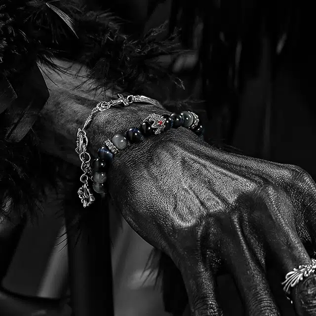 GUXI Dark World