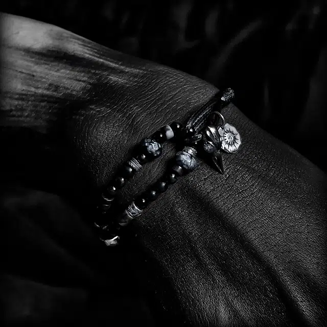 GUXI Dark World
