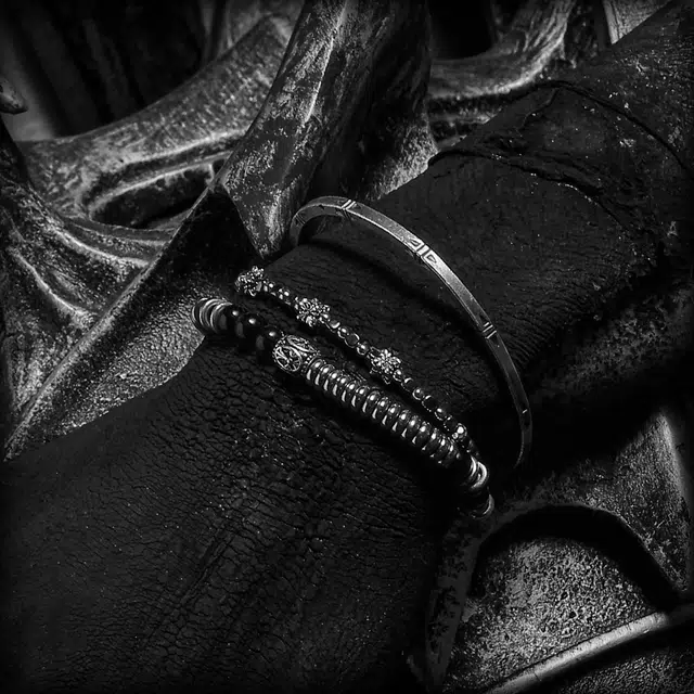 GUXI Dark World