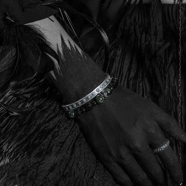 GUXI Dark World