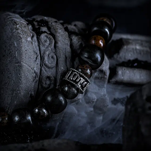 GUXI Dark World
