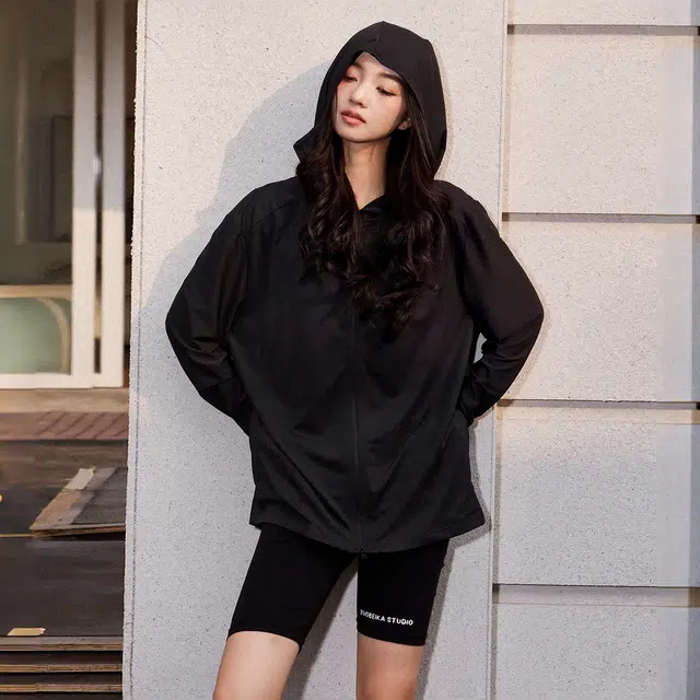 佐贝卡 纯色防紫外线透气百搭休闲防晒服 女款