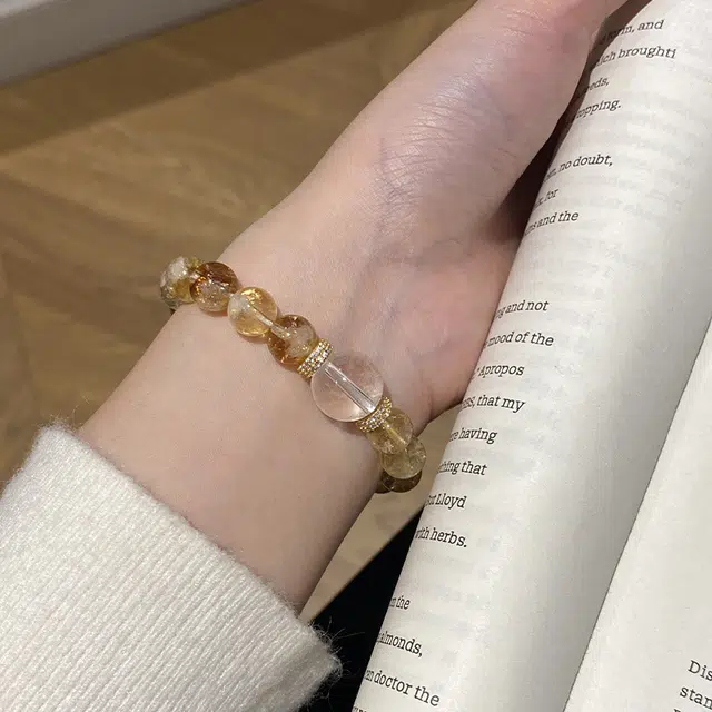 遇点 时尚优雅 #好运气质简约时髦小众轻奢风高级感设计天然 黄水晶 手串 女款
