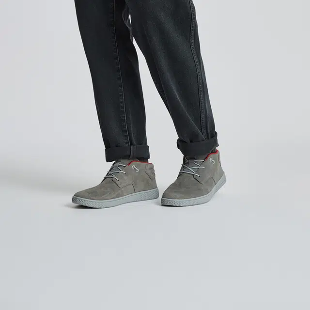 CAT Pause Mid SS23 CODE