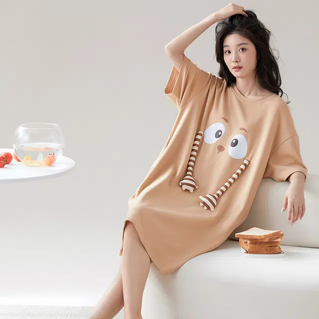 可人儿 卡通小熊圆领套头纯棉短袖睡裙 女款 卡其色