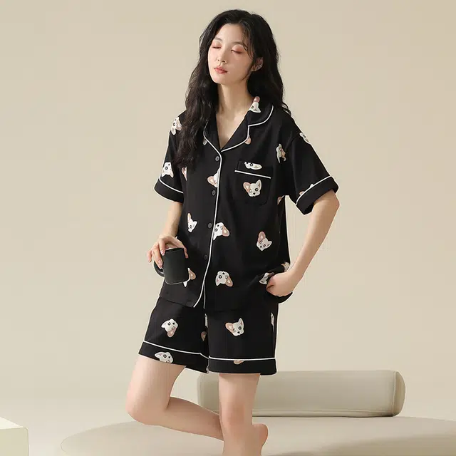 可人儿 满印可开衫简约短袖三分裤睡衣套装 女款 黑色