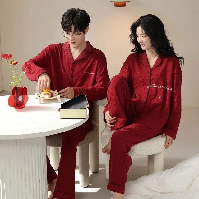 可人儿 新婚本命年 纯棉长袖睡衣 郁金香简约可外穿家居套装 秋季 情侣款 红色